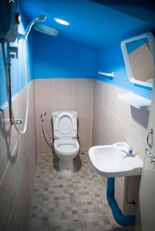 The Lazy Bar And Guesthouse Krabi Luaran gambar